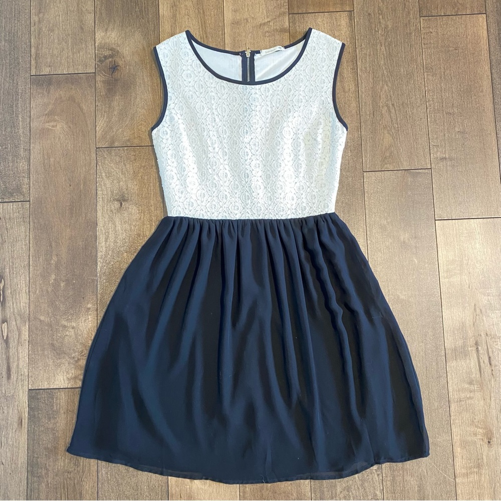 Black and white dress